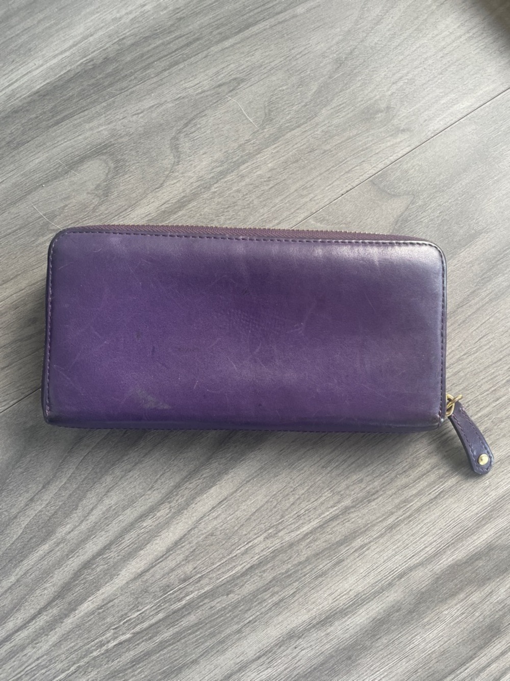 Coach Purple Leather Zip Wallet with Gold Coach Emblem Vintage - Picture 4 of 7